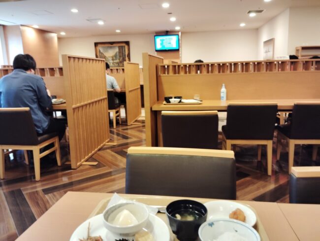 ルートイン札幌中央の朝食会場レストラン「花茶屋」