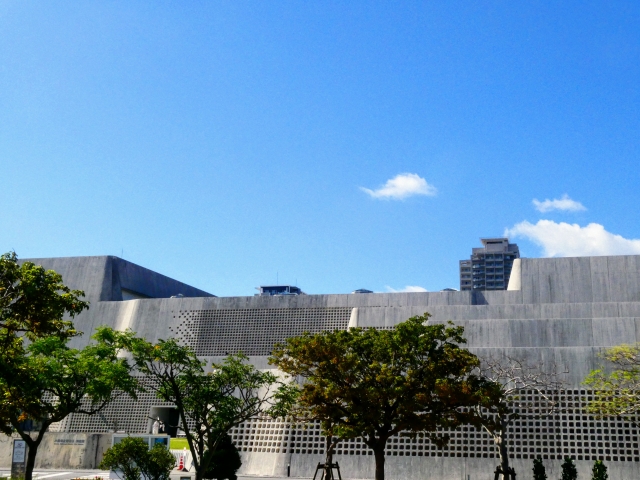 沖縄県立博物館・美術館